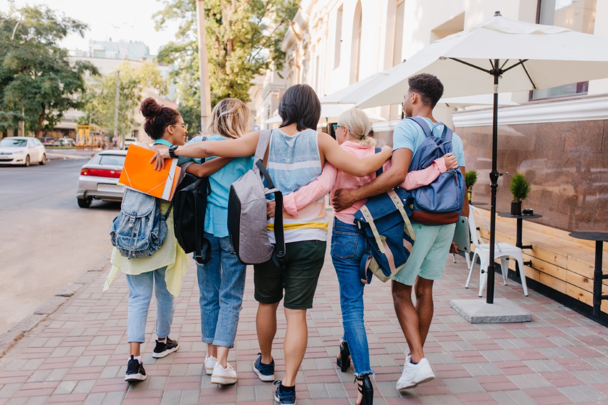 Com quantos anos termina o ensino médio nos Estados Unidos